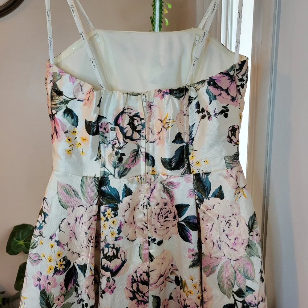 Speechless High‎ Low Gorgeous Rose Printed Strapless Prom Dress, Size 9 Juniors